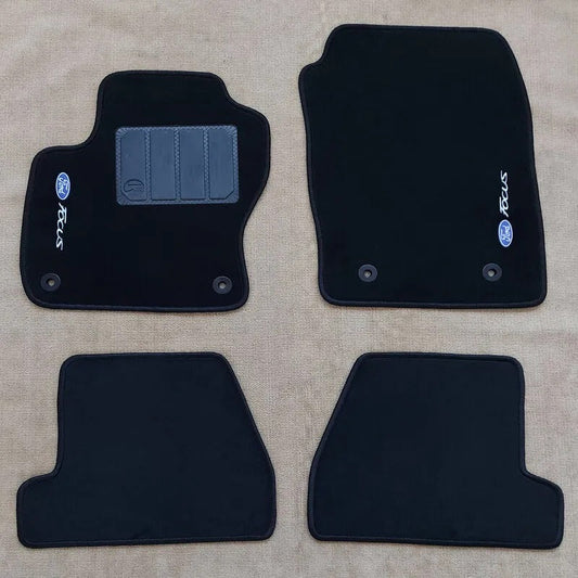 Tapete carpete Novo Focus (Resinado)